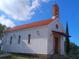 Ermita de Santa María de los Pinares