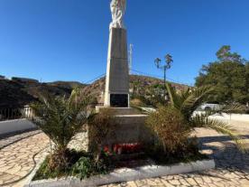 Monumento a La Inmaculada de Gádor