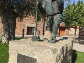 Escultura del Zangarrón