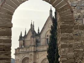 Arco de los Gigantes