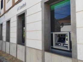 Cajero automático Caixabank (Tiena)