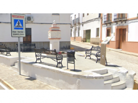 Monumento Homenaje  a la Mujer de Almadén de la Plata