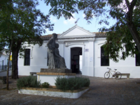 Centro de Artesanos y Cuartel Viejo