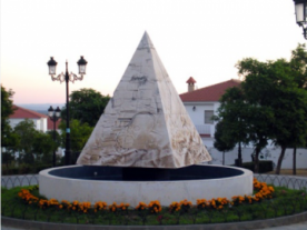 Monumento a Cervantes y “Las dos doncellas