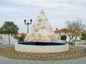 Monumento a Cervantes y “Las dos doncellas