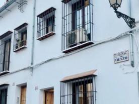 Casa Puerta de la Alcazaba