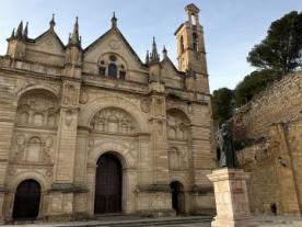 Real Colegiata Santa María La Mayor