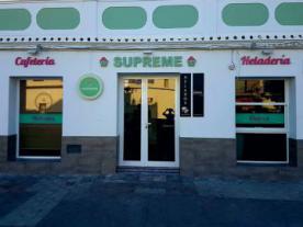 Cafetería heladería Supreme Las Cabezas de San Juan