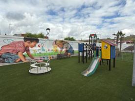 Mural zona de juegos infantil