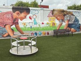 Mural zona de juegos infantil