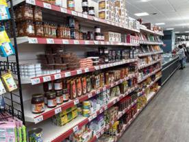 Jamones y embutidos Piñero (supermercado Spar)