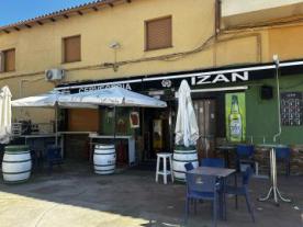 Cafetería - Cervecería IZAN