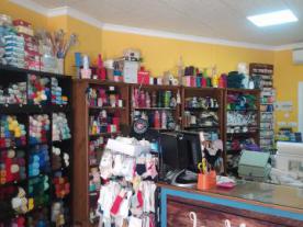 Mercería y labores Coser y Cantar