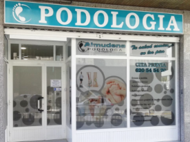 Podologa Almudena