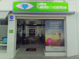 Óptica Fuente de Cantos