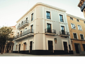 Apartamentos Plaza de España 6