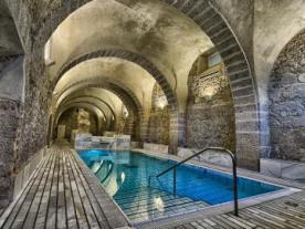 Balneario de Baños de Montemayor