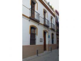 Albergue-Hostel Triana Backpackers