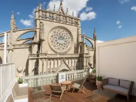 Puerta Catedral Suites