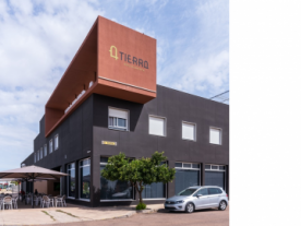 Hotel Tierra