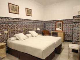 Hotel Simón