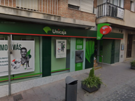 Sucursal de Unicaja en Cabra